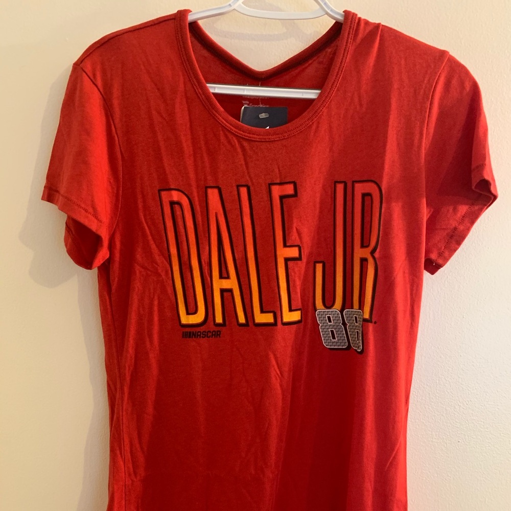 NASCAR Fanatics NWT size L Womens Dale Jr Red tee